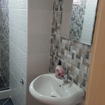 Guest house Ela Ela 3*