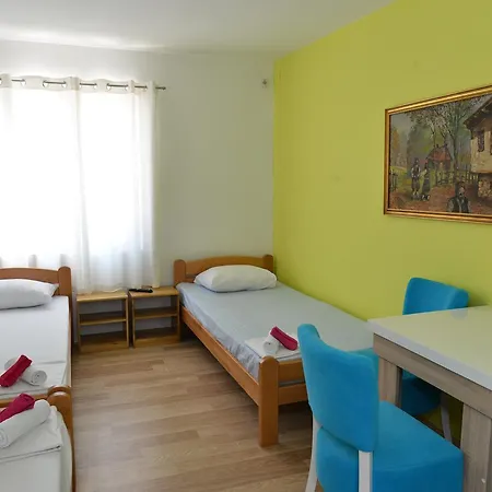 Ela Ela 게스트하우스 Prekodolce